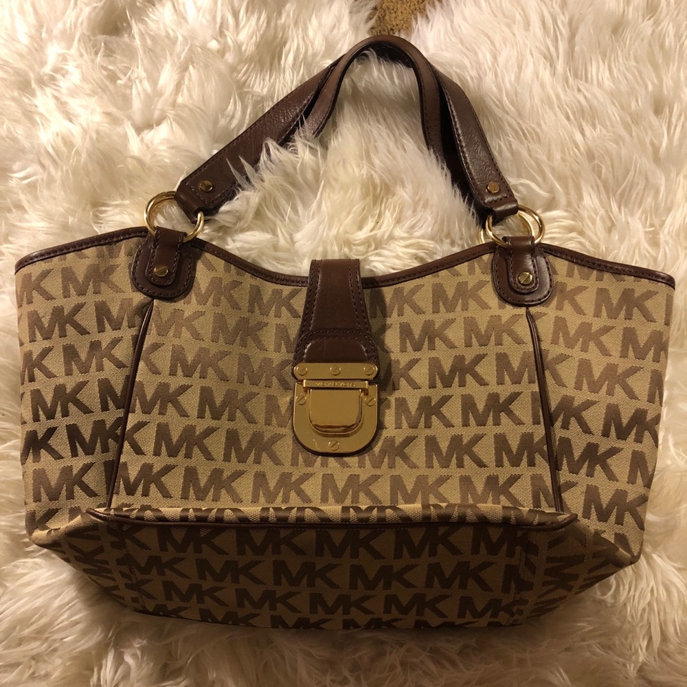 Michael Kors Hand Bag